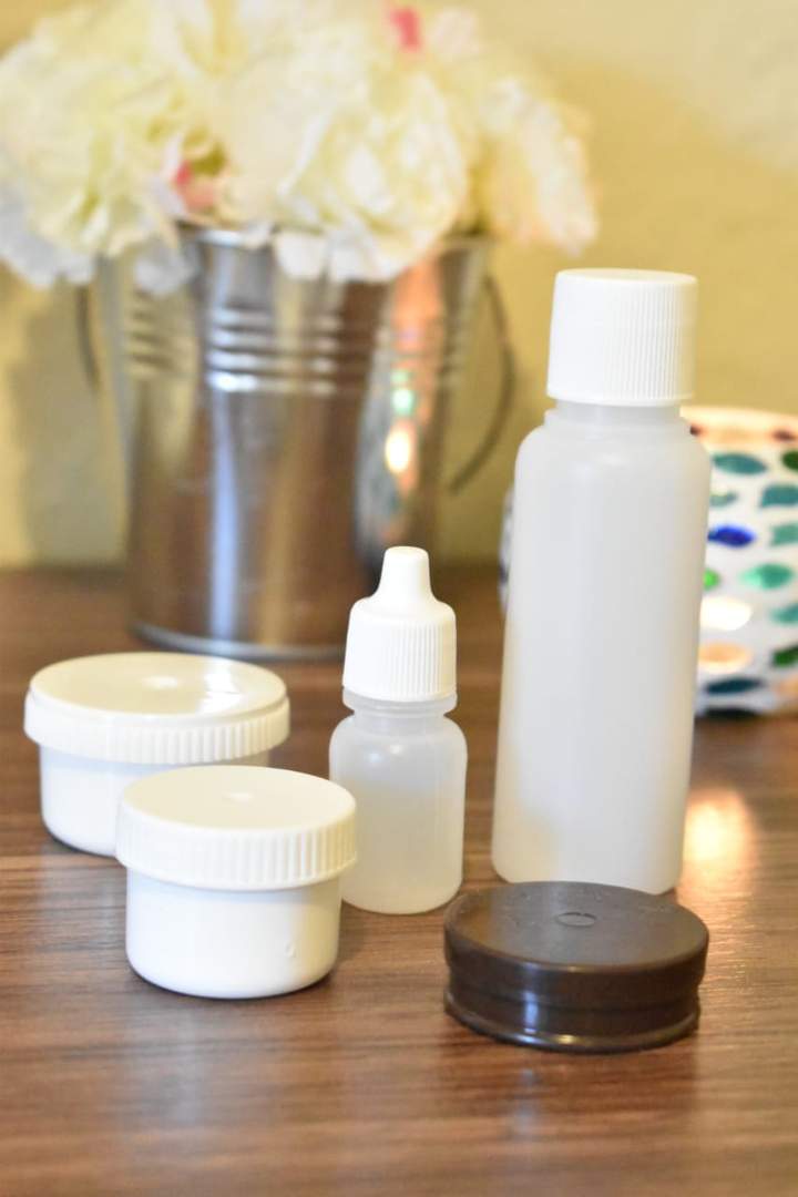 KIT EN CASA: RETIRADO DE UNAS ACRÍLICAS O GEL PERMANENTE
