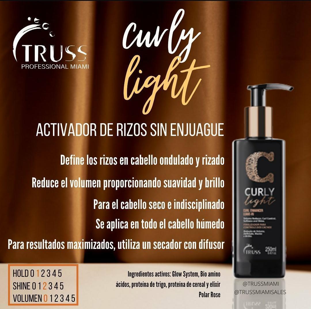 TRUSS CURLY LIGHT / ACTIVADOR DE RIZOS SIN ENJUAGUE - VcStudio Beauty Salon & Barber Shop ®
